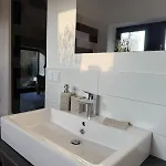 Ferienhaus Wohlfühl-haus Mit Kamin&whirlpool - Nähe Berlin *