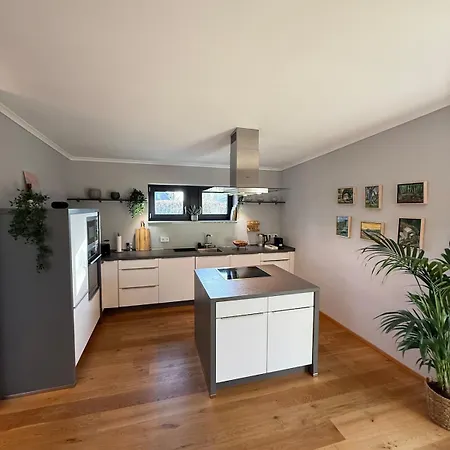 Holiday home Wohlfuehl-haus Mit Kamin & Whirlpool - Naehe Berlin
