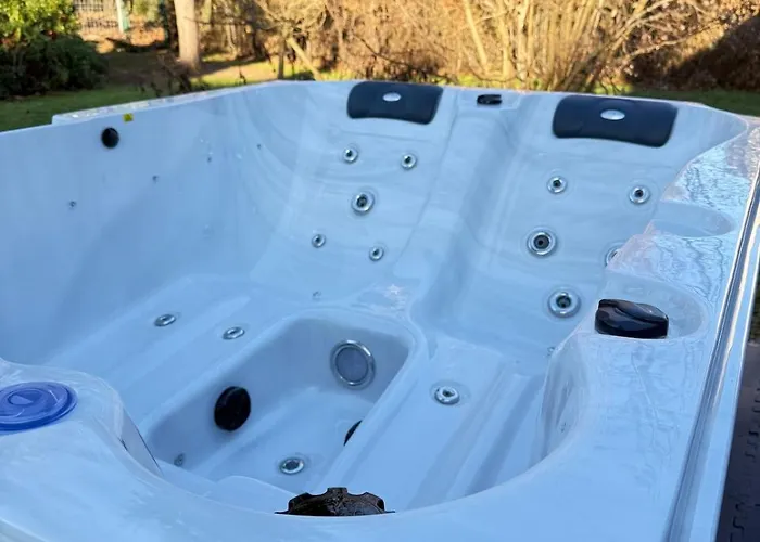 Wohlfuehl-haus Mit Kamin & Whirlpool - Naehe Berlin Vakantiehuis Niederdorla