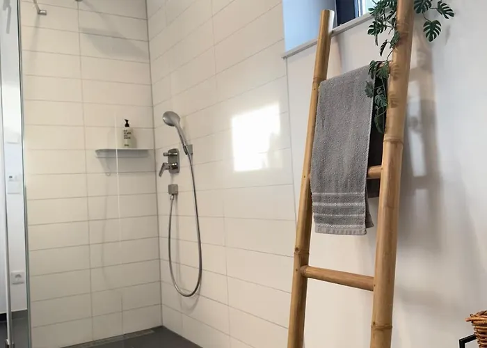 Vakantiehuis Wohlfuehl-haus Mit Kamin & Whirlpool - Naehe Berlin