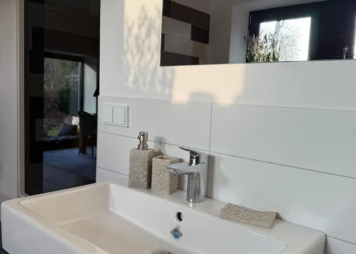 Vakantiehuis Wohlfuehl-haus Mit Kamin & Whirlpool - Naehe Berlin *