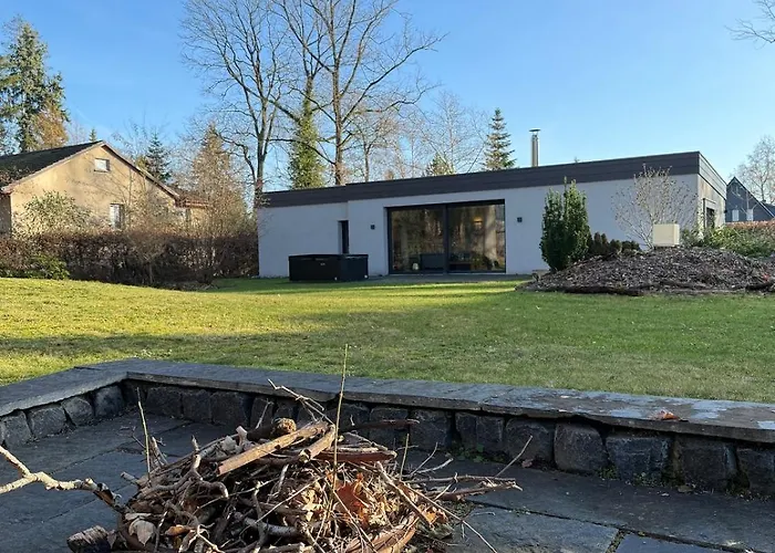 Wohlfuehl-haus Mit Kamin & Whirlpool - Naehe Berlin Vakantiehuis Niederdorla
